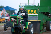 Waddy Ruritan lawn tractor pull 20150808-9274-3